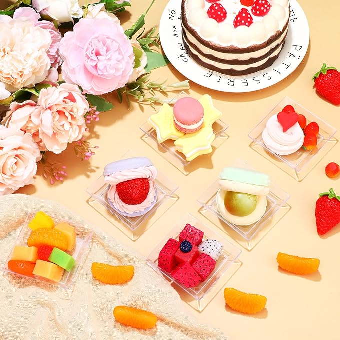 300 Pieces Mini Square Dessert Plates 2.5 x 2.5 Inch Disposable Appetizer Plates Small Clear Plastic Dish for Dessert Salad Appetizer Sauces Tastings Cake Wedding Party Serving (Clear)