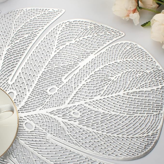 Evevda Silver Leaf Shaped Vinyl Placemats for Dinner Table Set of 6 Metallic Plastic Place Mats Wipeable 6Pcs Table Mats for Wedding Annersary Dinner Table Decoration Mats(17.7x13.8inch/45x35cm)