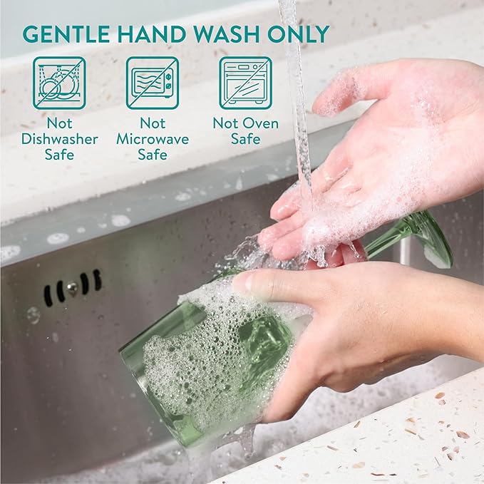 Navaris Mint Green Tinted Wine Glasses - Set of 4 - Coloured Wine Glasses with Stems - Stylish Design Glassware for Serving Wine, Cocktails, Dessert