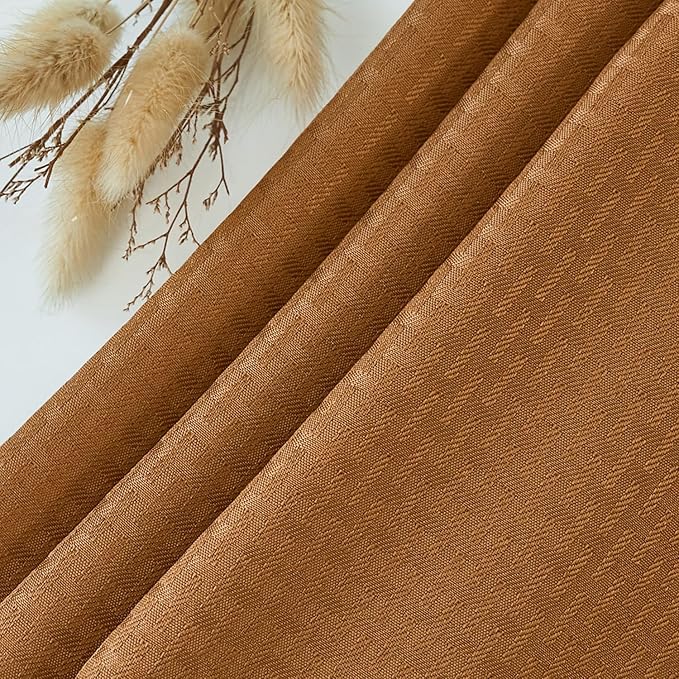 maxmill Tablecloth Weaved Texture Pattern Rectangular Tablecloth Water Resistance Antiwrinkle Spillproof Soft Table Cloth for Fall Harvest Thanksgiving Parties Holiday Dinners, 52x 108 Inch, Amber