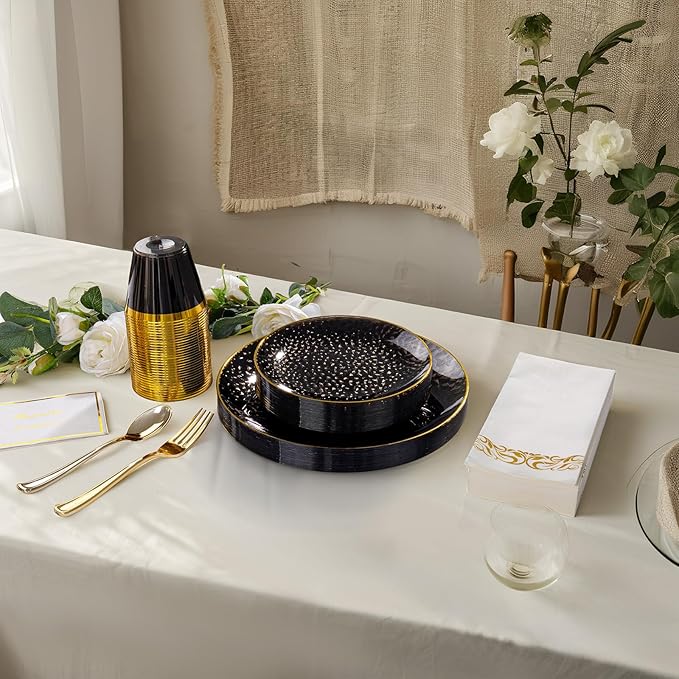 DaYammi 60 Pieces Black Gold Plastic Plates - 10 inch Clear Dinner Plates - Hammer Pattern Design - Fancy Clear Black and Gold Disposable Plates for Party and Wedding