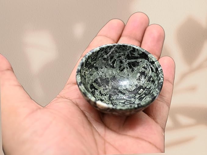 Flower Stone Crystal Bowl - 2 Inch Decorative Bowls for Room and Home Decor - Gemstone Healing Crystals for Elegant Display, Positive Energy Balance and Gift