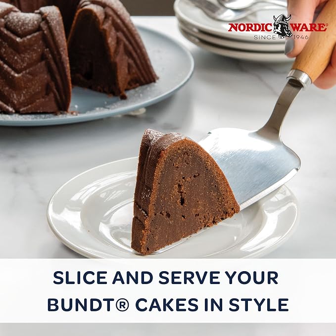 Nordic Ware Cake Server, with Beechwood Handle - Image 3