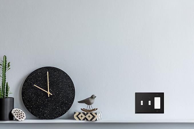 Henne Bery Modern Edge Decorative Wall Plate Switch Plate Outlet Cover, Durable Solid Zinc Alloy (Double Toggle/Single Decorator, Matte Black)
