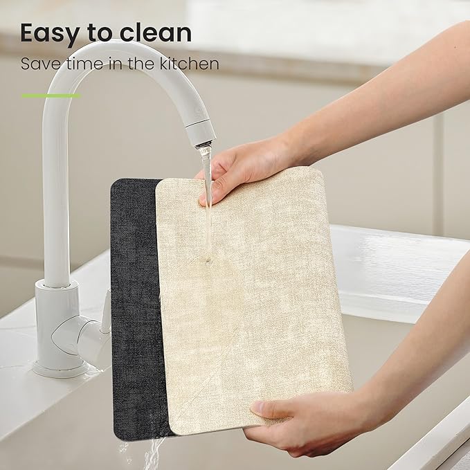 Placemats Set of 4, Faux Leather Heat Resistant Wipeable Placemats, Dual Sided Waterproof Oilproof Washable Table Mats with Coaster, Suitable for Kitchen, Dining, Table Decor (4, Black Beige)
