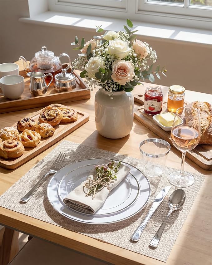 bUCLA 300PCS Silver Disposable Plastic Dinnerware Set - Image 3