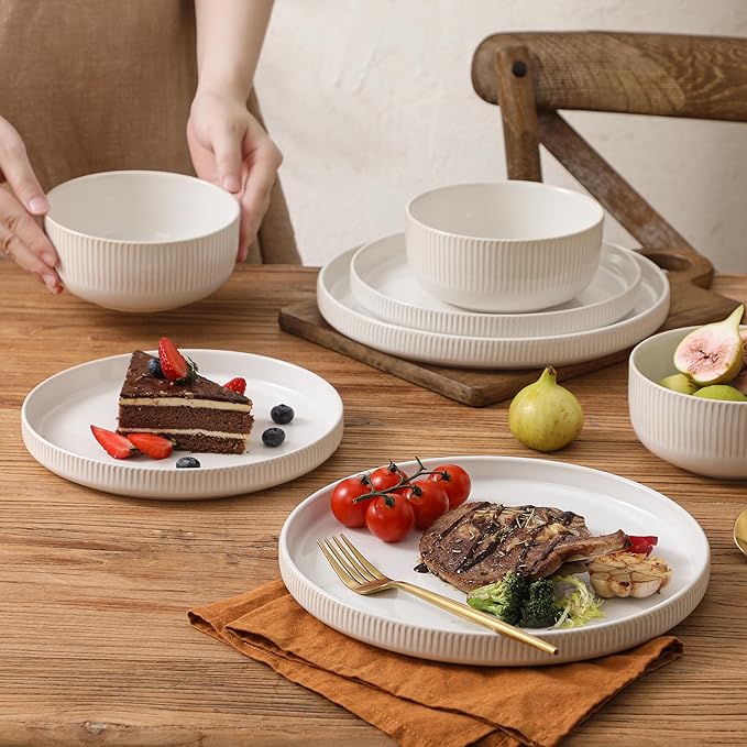 Dinnerware Sets, 18 Pieces Stoneware Plates and Bowls Set, Reactive Glaze Ceramic Dishes Set Scratch Resistant, Kitchen Dinner Set Dishwasher & Microwave Safe, Service for 6