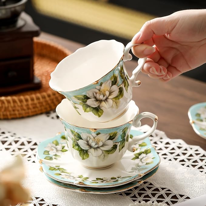 TATSUMI Country Roses Bone China Tea Cup and Saucer Set, 6 Pieces, Vintage Style - Image 3