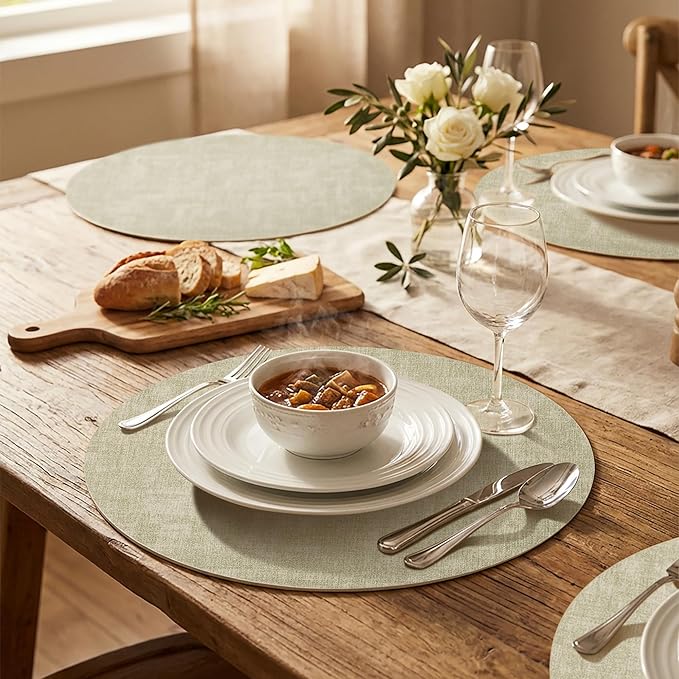 15 inch Faux Leather Round Placemats Set of 4 Non-Slip Washable Wipeable Table Mats, Heat Resistant Waterproof Oilproof Sage Green Place Mats for Kitchen, Dining, Party, Indoor, Outdoor