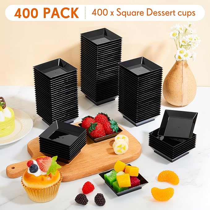 200 Pieces Mini Square Dessert Plates 2.5 x 2.5 Inch Disposable Appetizer Plates Small Clear Plastic Dish for Dessert Salad Appetizer Sauces Tastings Cake Wedding Party Serving (Black)