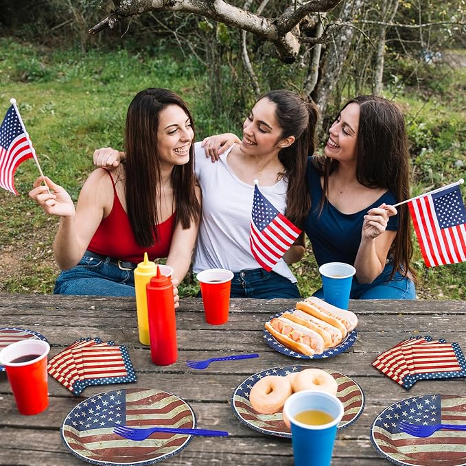 100 Pcs American Flag Party Supplies Set, Serves 25 – Disposable Patriotic - Image 3
