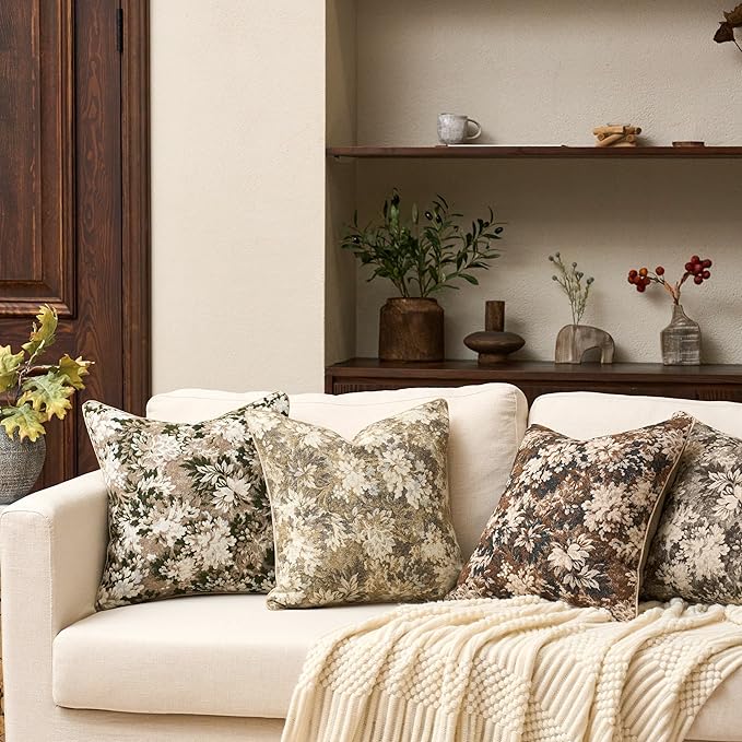 Yangest Neutral Floral Pillow Cover 24 x 24 Inches, Vintage Chenille Square Throw Pillow Cover Soft Decorative Farmhouse Accent Couch Pillow Cover for Living Room Bedroom, Coffee Brown