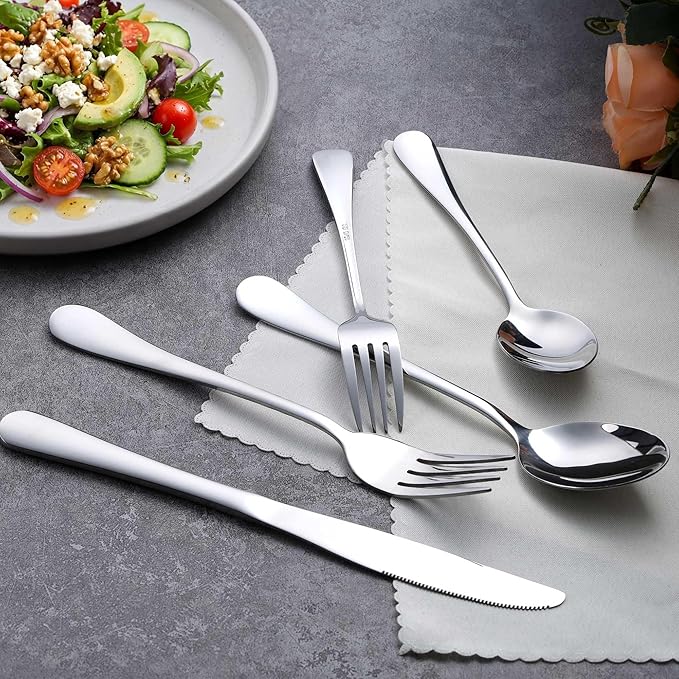 LIANYU 30 Piece Flatware Silverware Set - Image 6