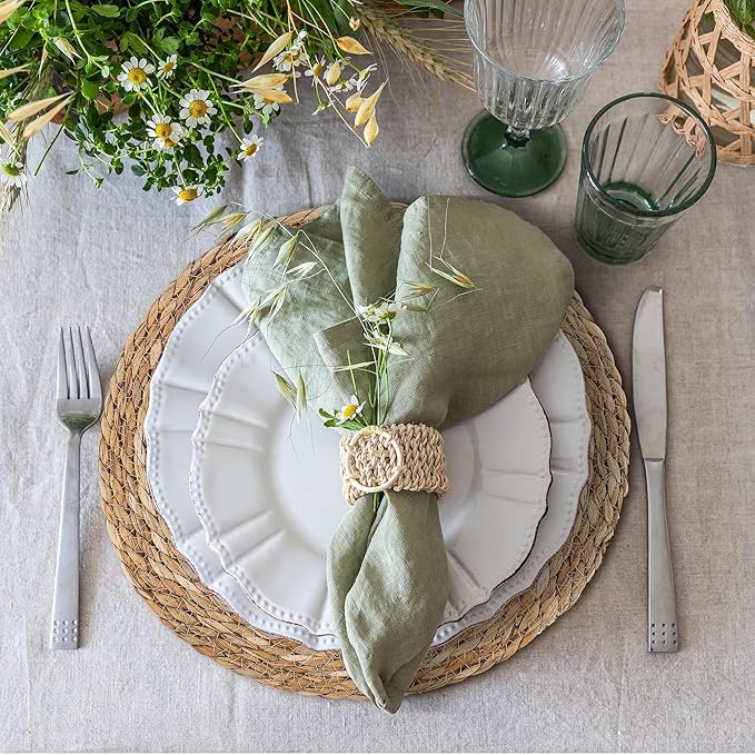Kochorie Set of 24 Round Woven Placemats 12 Inches Bulrush Placemats Natural Hand-Woven Boho Rattan Placemats Wicker Table Mats Farmhouse Weave Place Mats for Home Dining Table