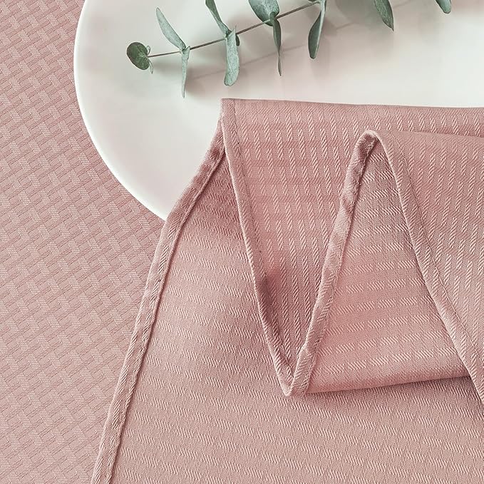 maxmill Round Weaved Texture Design Tablecloth Spill-Proof Wrinkle Free Soft Washable Table Cloth for Circular Table Cover, for Dining Room Banquet Parties Holiday Dinner, 90 Inch Pale Blush