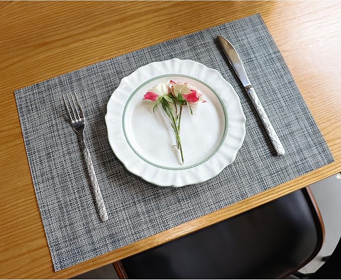 Placemats Set of 4,Heat Resistant Non-Slip Table Mats,Place mats for Dining Table,Washable Durable PVC Vinyl Woven Placemat（Dark Gray）