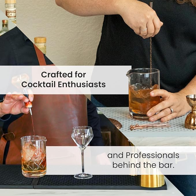 A Bar Above Cocktail Mixing Glass, Classic Style Stirring Pitcher, 18 Oz - Image 4